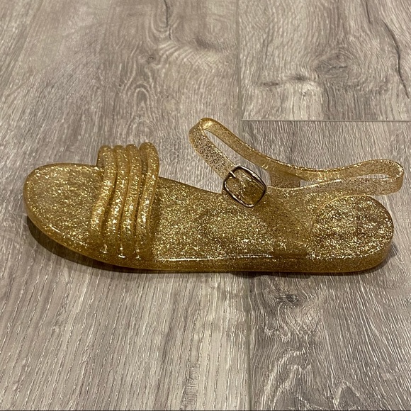 3/$20 Old Navy Gold Glitter Jelly Sandals - Kid Size 2 - Picture 4 of 8